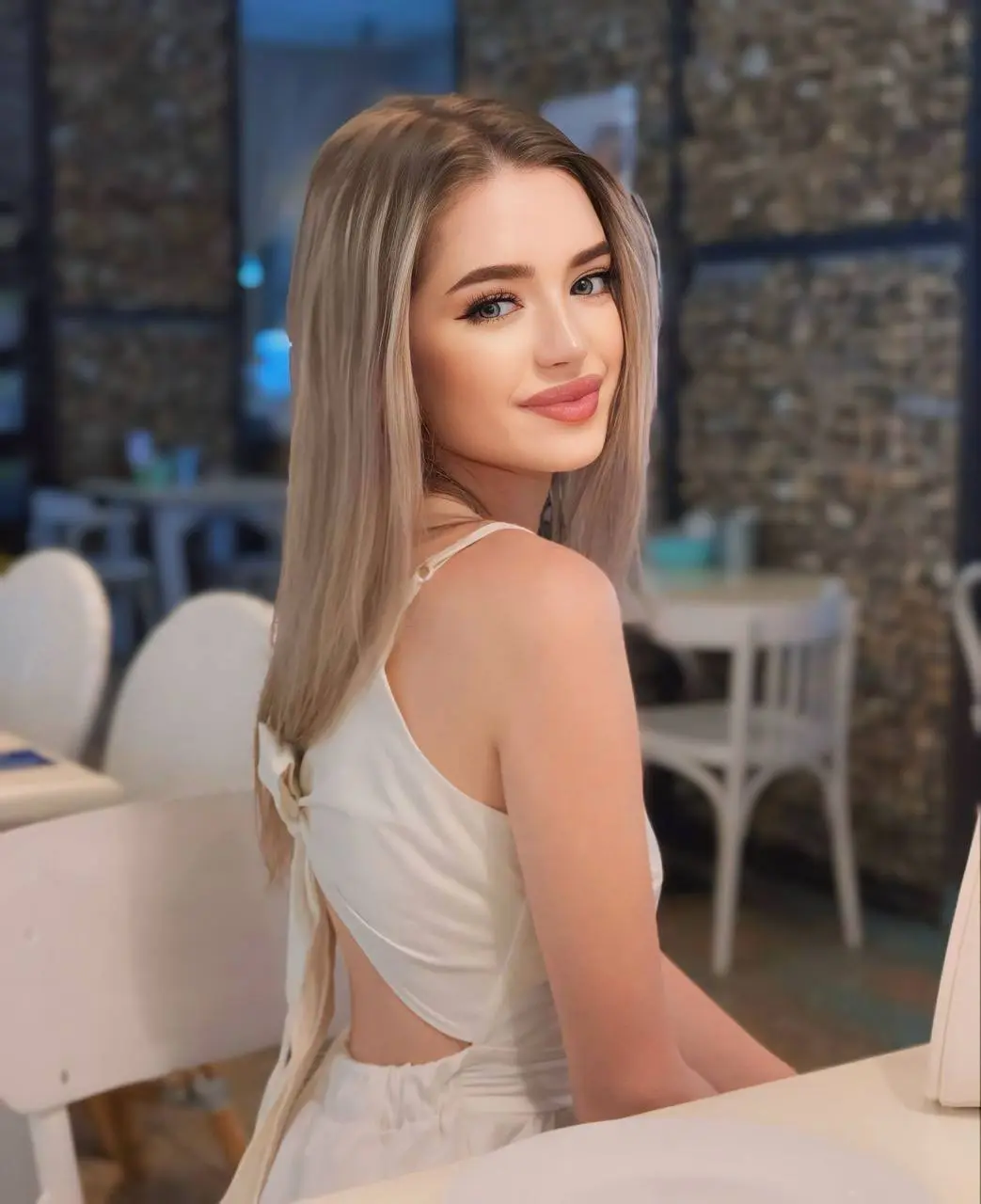 Yana 2 brides