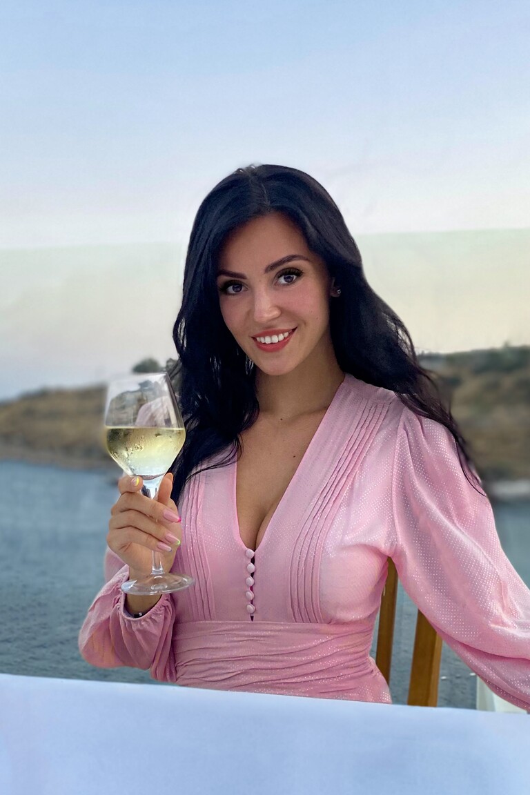 Karina dating ukrainian girl tips