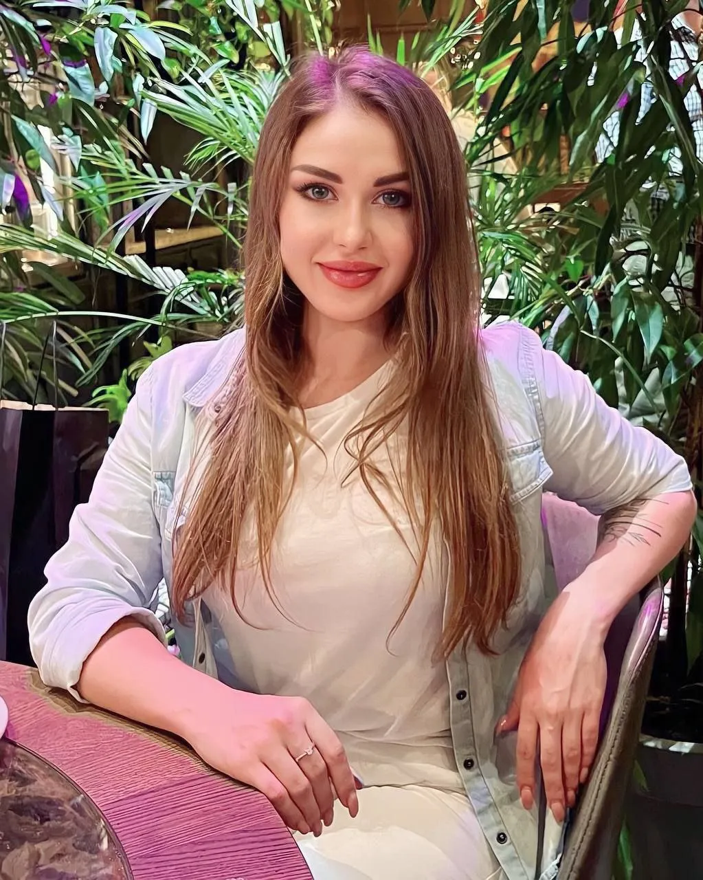 Yuilia mujeres rusas maquillaje