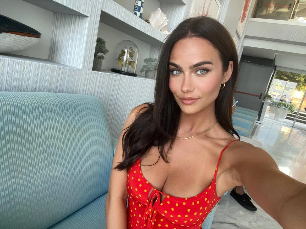 Sarah rencontre femme 24