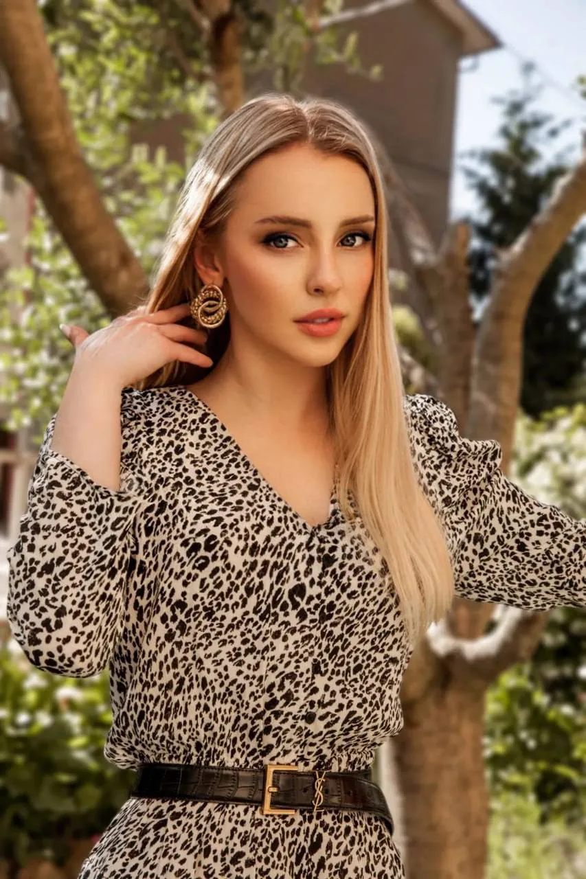 Ekaterina rencontre femme enceinte