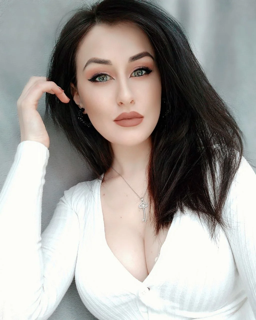 Alina rencontre femme en france