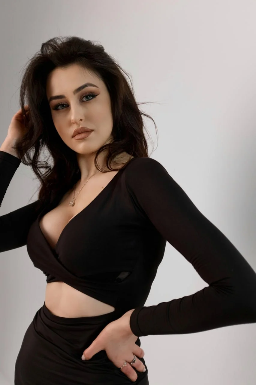 Alina rencontre femme en france
