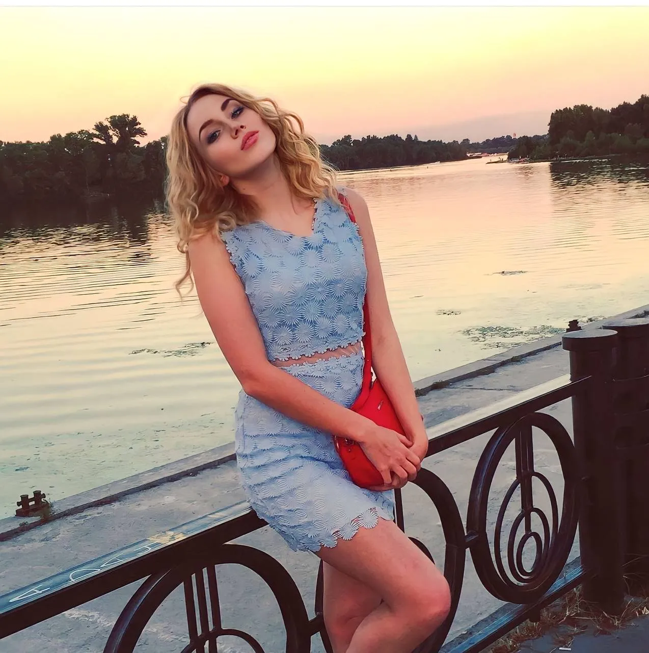 Alina rencontre femme luxembourg