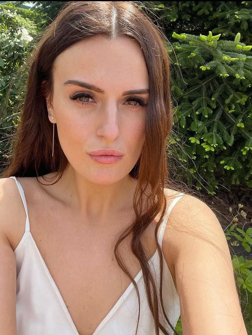 Ekaterina rencontre femme qui chasse