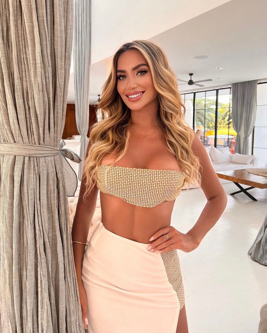 Carla rencontre femme tours
