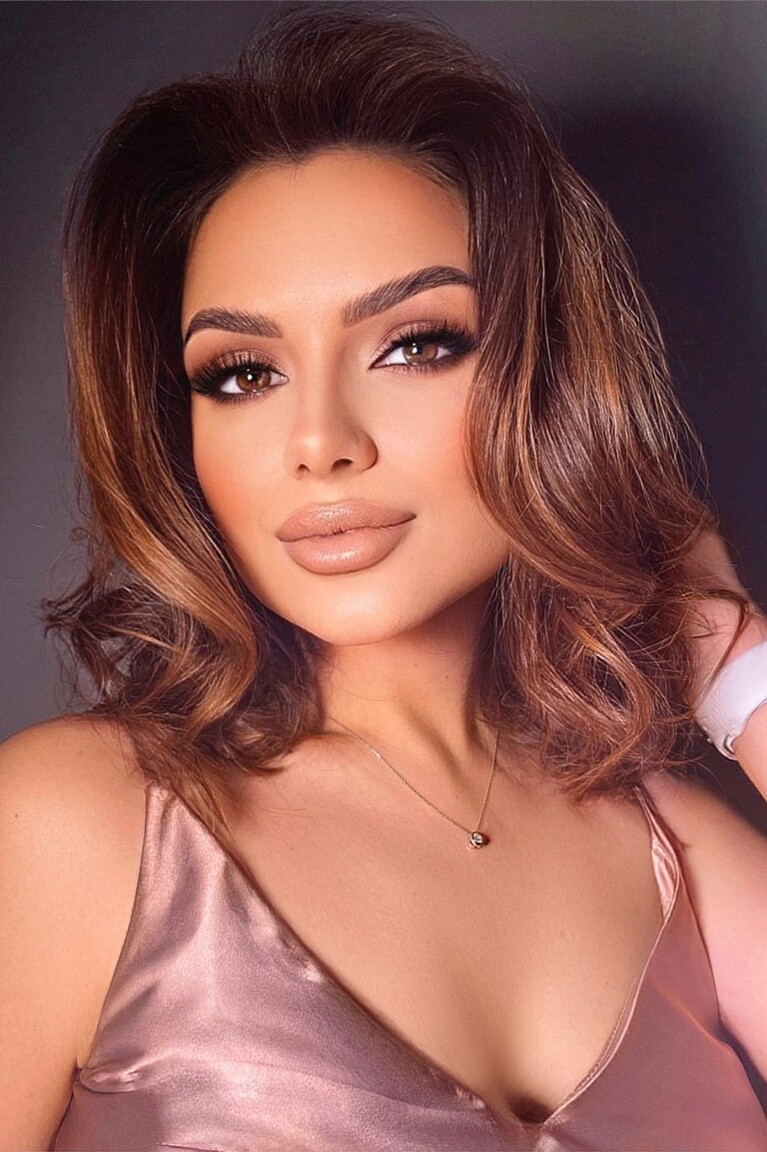 Yuliya rencontre femme veuve
