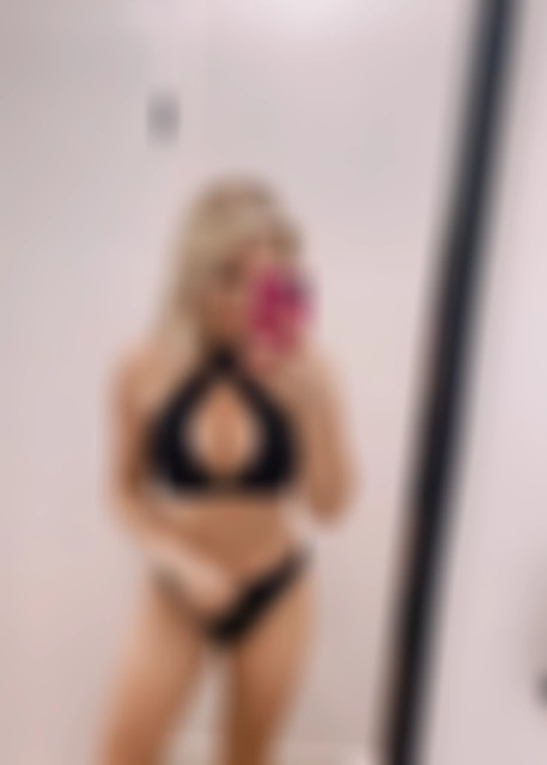 Tanya rencontre femme yougoslave