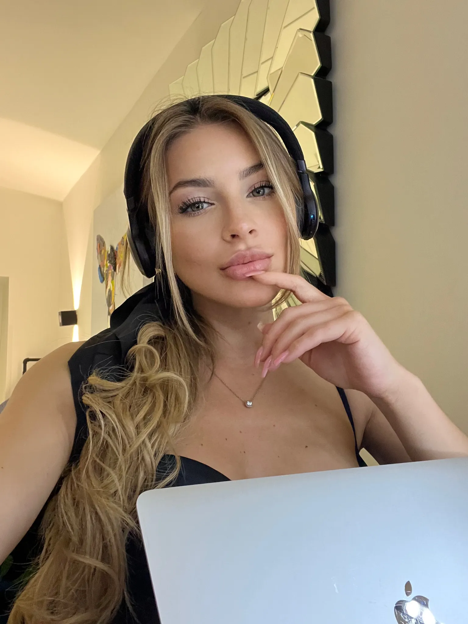 Iga russian dating online review