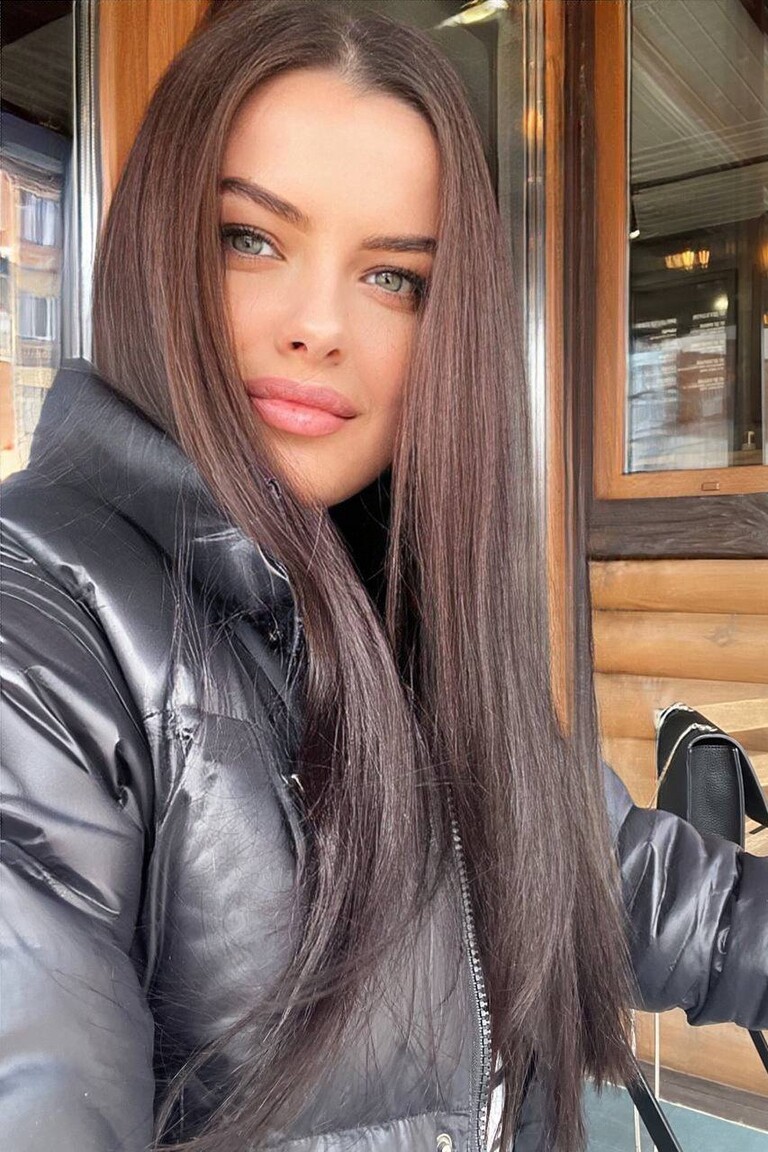 Julia russian dating site pictures funny