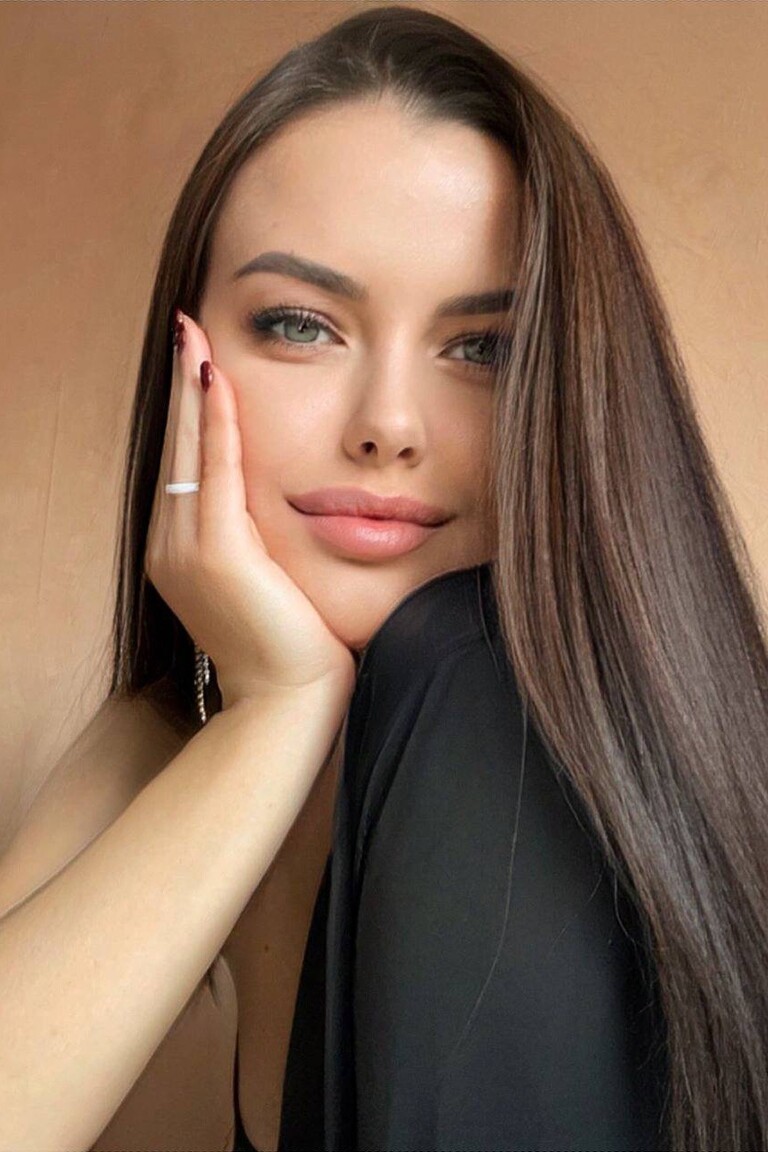 Julia russian dating site pictures funny