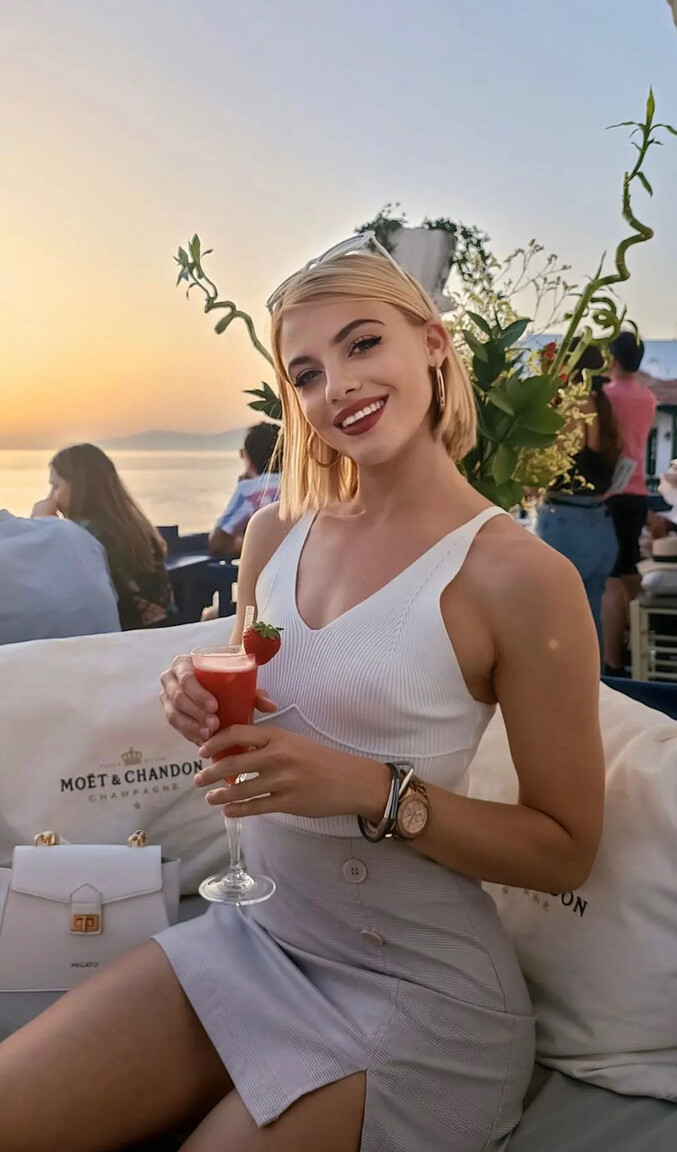 Anastasia  russian dating woman