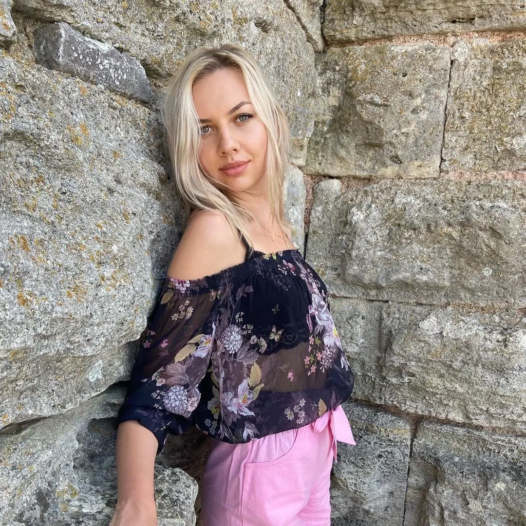 Angela ukrainian dating in toronto